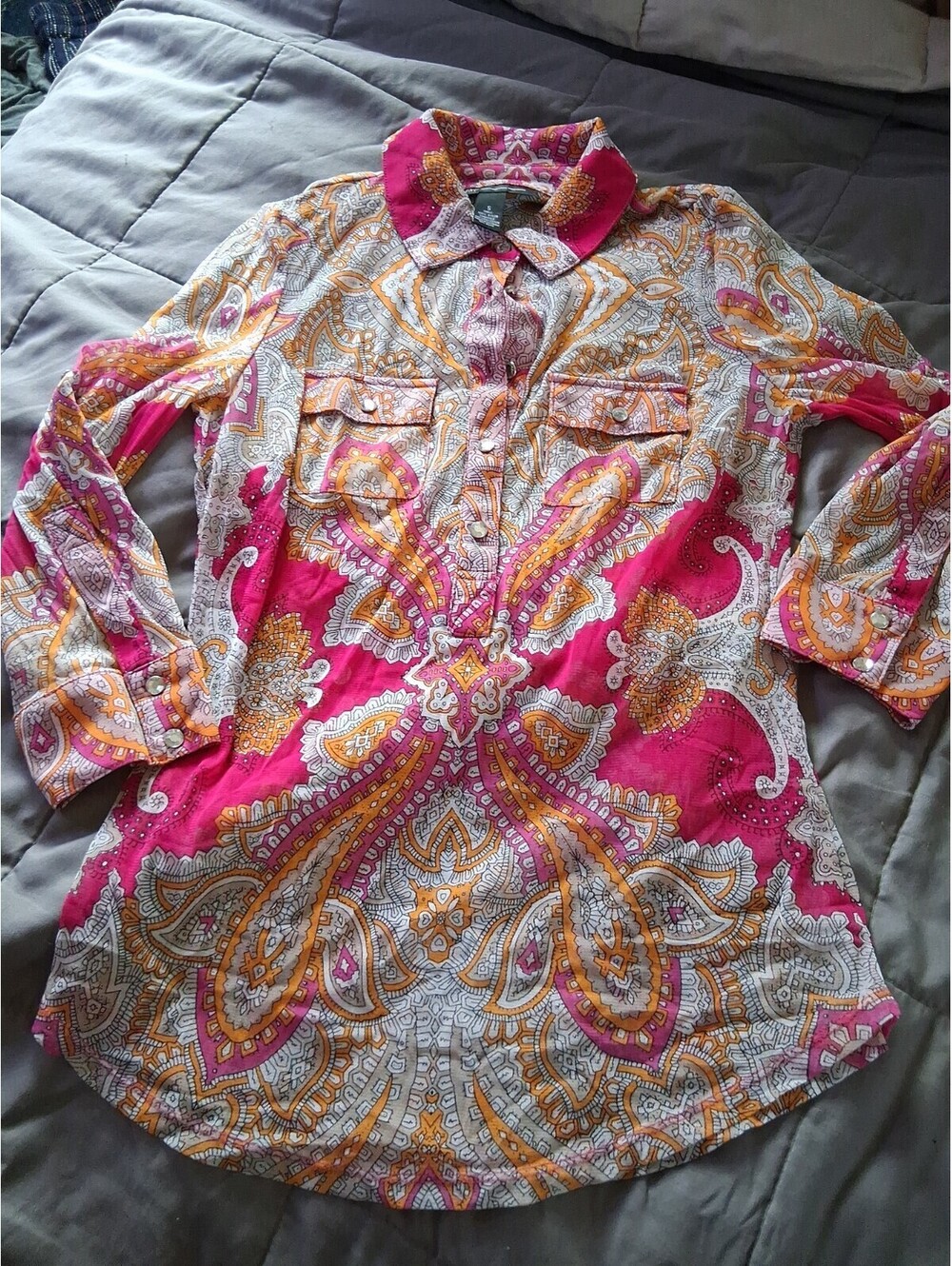 INC Women Sz S Pink Paisley Business Casual Henley Pop Over Collared Tunic D2